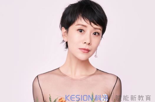 8位嫁給普通人的女星，比起嫁入豪門，她們的愛情更讓人安心
